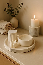 Dekoratif 5’li beyaz mum seti “ Çizgili Zarafet
